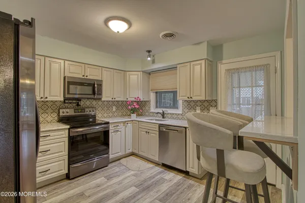 Property Slideshow image 3 of 24 | 31 columbus blvd b, Whiting, NJ, 08759