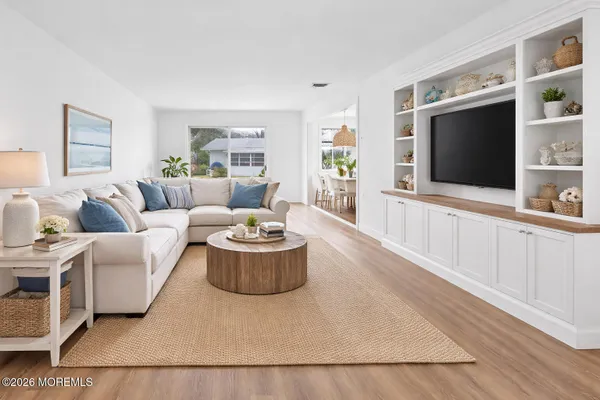 Property Slideshow image 3 of 28 | 6 hardy ct, Brick, NJ, 08724