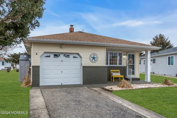 Property Slideshow image 3 of 22 | 16 san juan ct, Toms River, NJ, 08757