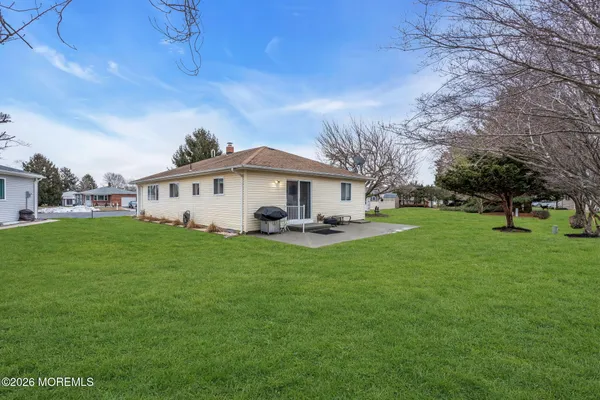 Property Slideshow image 3 of 22 | 16 san juan ct, Toms River, NJ, 08757