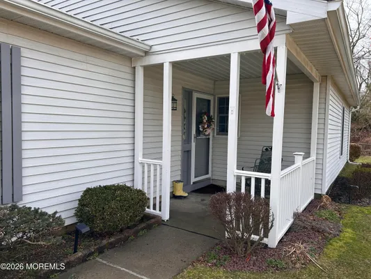 Property Slideshow image 2 of 32 | 1904 cherryvale ct, Toms River, NJ, 08755