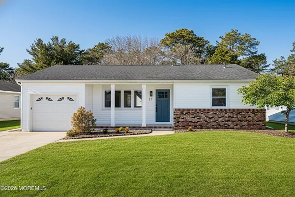 Property Slideshow image 2 of 26 | 27 whitaker dr, Toms River, NJ, 08757