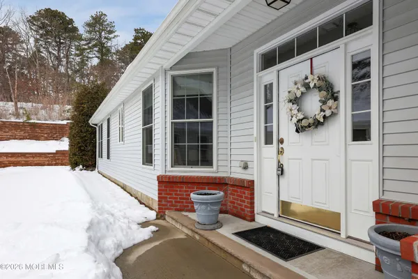 Property Slideshow image 3 of 31 | 21 benn ln, Ocean Twp, NJ, 07712