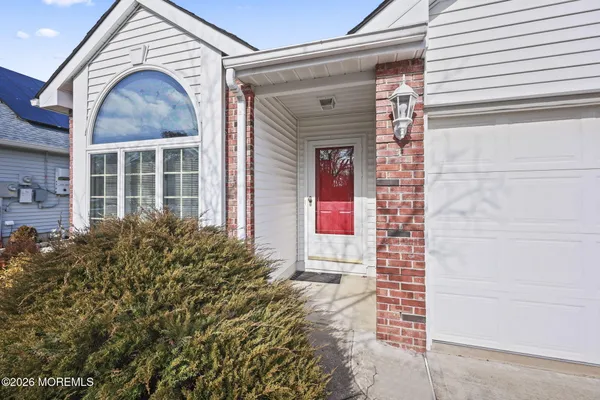 Property Slideshow image 3 of 36 | 1797 sweetbay dr, Toms River, NJ, 08755