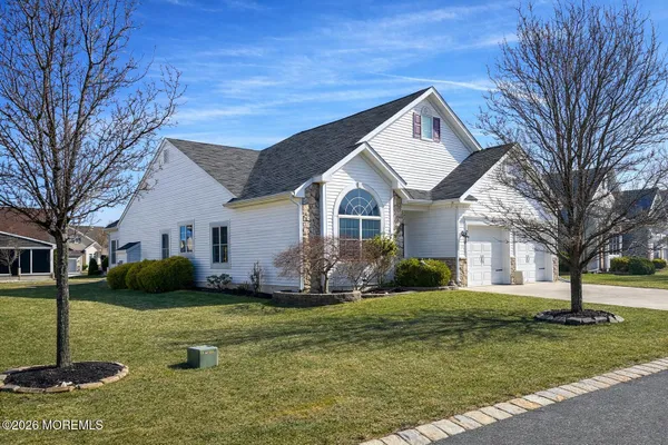 Property Slideshow image 2 of 30 | 3 eagleswood dr, Waretown, NJ, 08758