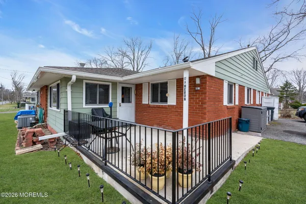 Property Slideshow image 3 of 44 | 17 heron st a, Whiting, NJ, 08759