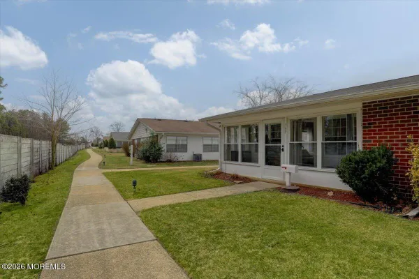 Property Slideshow image 2 of 32 | 1199a shetland dr, Lakewood, NJ, 08701