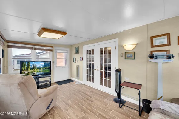 Property Slideshow image 3 of 32 | 44 greenbriar blvd, Brick, NJ, 08724