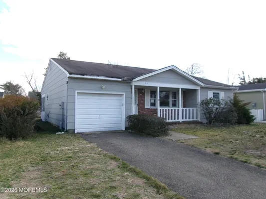 Property Slideshow image 3 of 24 | 63 eton rd, Toms River, NJ, 08757
