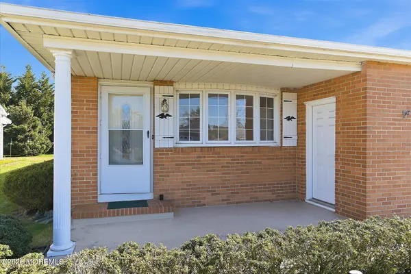 Property Slideshow image 2 of 40 | 13 bimini dr, Toms River, NJ, 08757