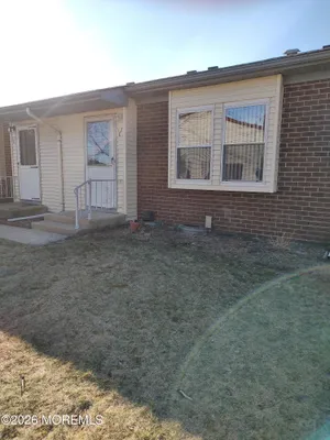 Property Slideshow image 2 of 13 | 12c easton dr, Whiting, NJ, 08759