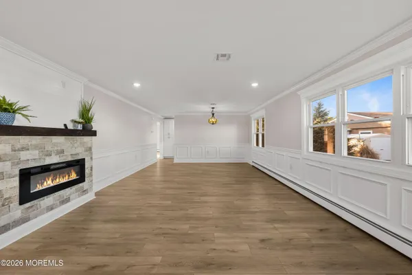 Property Slideshow image 3 of 41 | 1 cardiff ct, Toms River, NJ, 08757