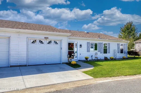 Property Slideshow image 2 of 24 | 478a buckingham dr, Manchester, NJ, 08759