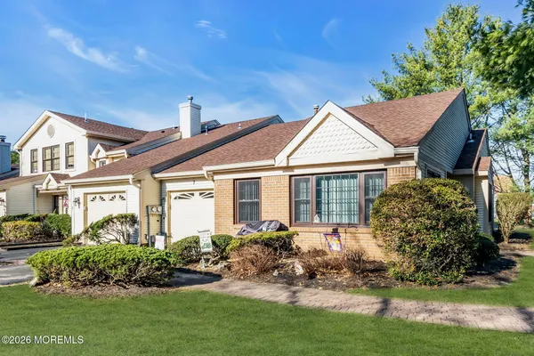 Property Slideshow image 2 of 33 | 7 riva blvd, Brick, NJ, 08723