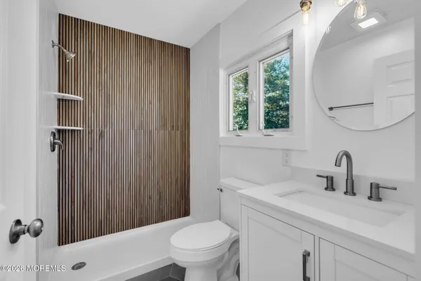 Property Slideshow image 3 of 22 | 10 nevis ct, Toms River, NJ, 08757