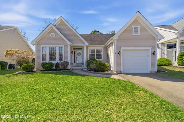 Property Slideshow image 2 of 58 | 11 timberlake pl, Barnegat, NJ, 08005