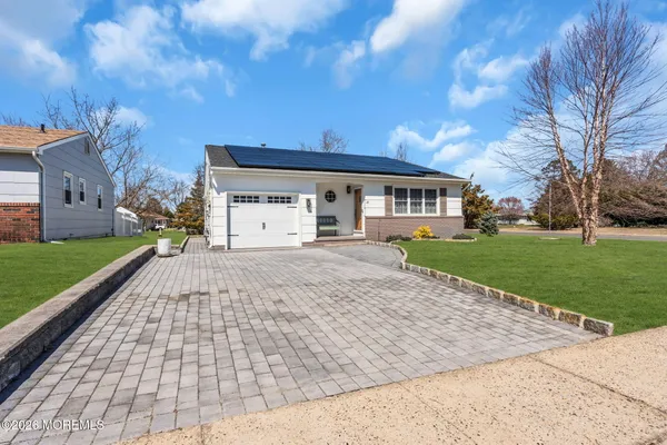 Property Slideshow image 2 of 37 | 26 northumberland dr, Toms River, NJ, 08757