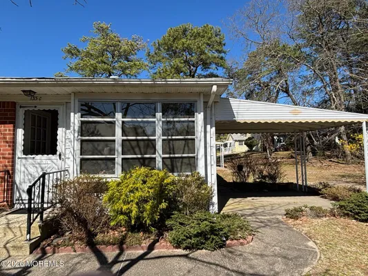 Property Slideshow image 2 of 20 | 133 hudson pkwy c, Whiting, NJ, 08759