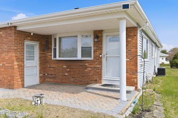 Property Slideshow image 2 of 73 | 78 castle harbor dr, Toms River, NJ, 08757