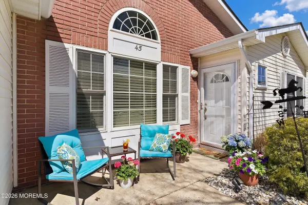 Property Slideshow image 3 of 39 | 45 jaffreyton close, Freehold, NJ, 07728