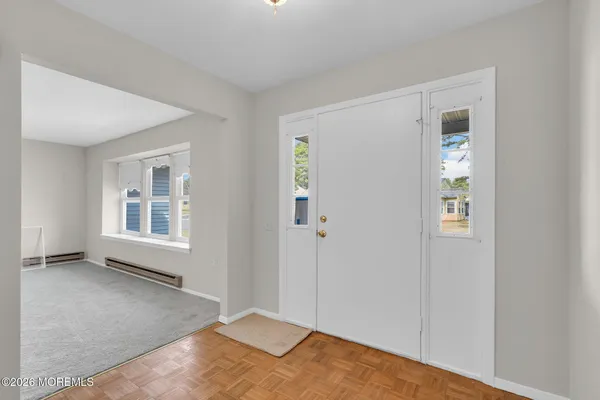 Property Slideshow image 2 of 27 | 6 holyoke ct, Whiting, NJ, 08759