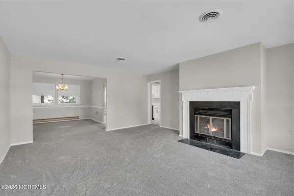 Property Slideshow image 3 of 27 | 6 holyoke ct, Whiting, NJ, 08759