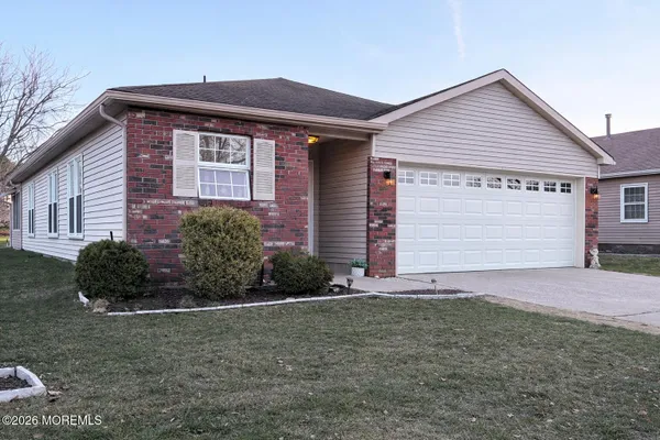 Property Slideshow image 2 of 27 | 2187 agincourt rd, Toms River, NJ, 08755