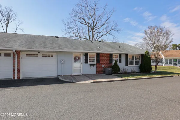 Property Slideshow image 2 of 30 | 1108a argyll cir, Lakewood, NJ, 08701