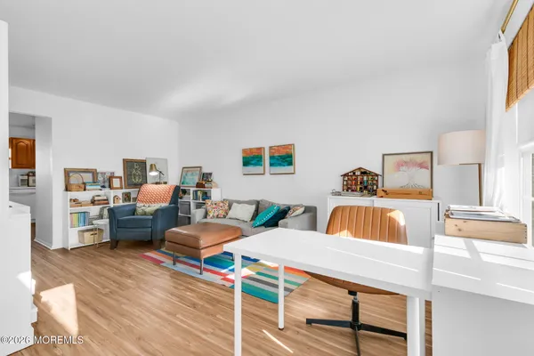 Property Slideshow image 3 of 25 | 53 farnworth close, Freehold, NJ, 07728