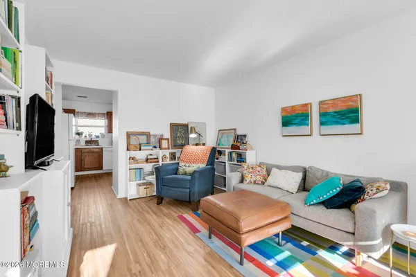 Property Slideshow image 2 of 25 | 53 farnworth close, Freehold, NJ, 07728