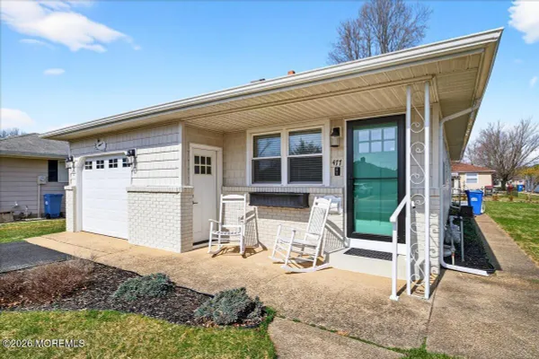 Property Slideshow image 2 of 26 | 477 jamaica blvd, Toms River, NJ, 08757