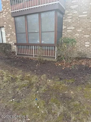 Property Slideshow image 3 of 27 | 162 cross slope ct a, Manalapan, NJ, 07726