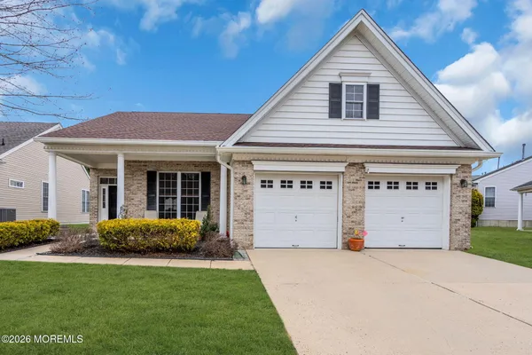 Property Slideshow image 2 of 48 | 174 wild dunes way, Jackson, NJ, 08527