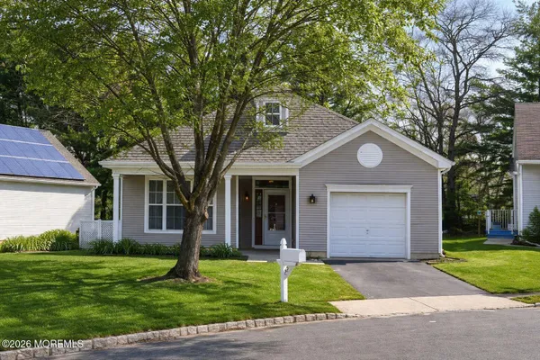 Property Slideshow image 2 of 33 | 22 springlawn dr, Lakewood, NJ, 08701