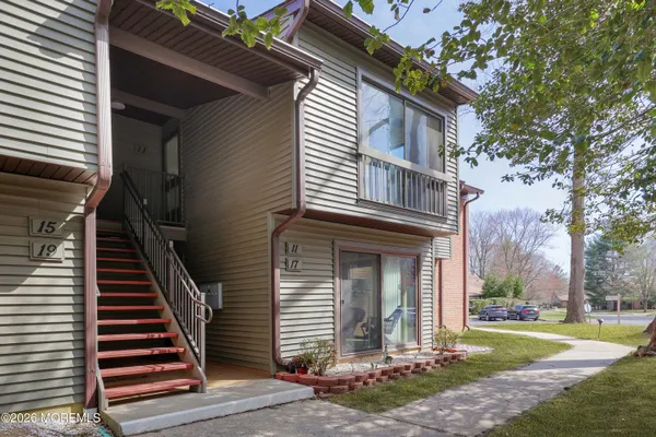 Property Slideshow image 2 of 51 | 11 medford ct, Red Bank, NJ, 07701