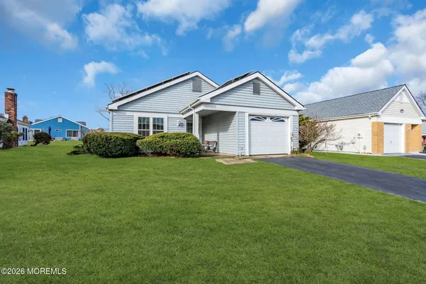 Property Slideshow image 3 of 43 | 63 sandhurst st, Manchester, NJ, 08759