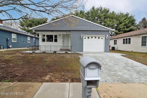 Property Slideshow image 2 of 45 | 227 torrey pines dr, Toms River, NJ, 08757