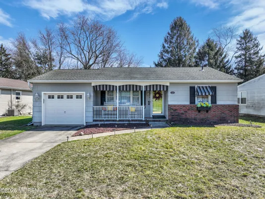 Property Slideshow image 3 of 21 | 113 georgetown rd, Toms River, NJ, 08757