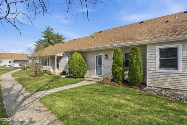 Property Slideshow image 3 of 31 | 110 henley ct c, Freehold, NJ, 07728