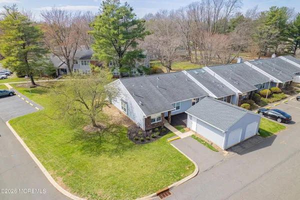 Property Slideshow image 2 of 19 | 56 privet pl, Red Bank, NJ, 07701