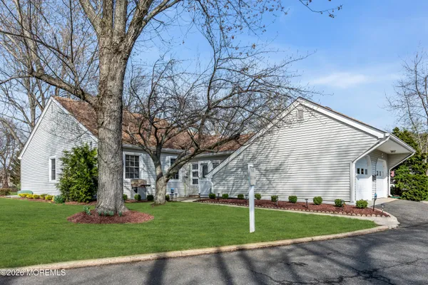 Property Slideshow image 2 of 21 | 24 calle de elvira f, Freehold, NJ, 07728