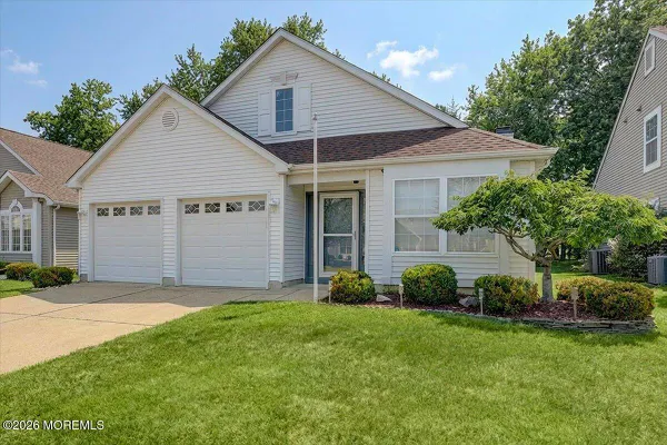 Property Slideshow image 3 of 45 | 18 angus ct, Jackson, NJ, 08527