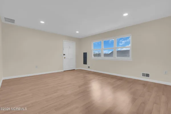 Property Slideshow image 2 of 16 | 10 maine ct 734, Matawan, NJ, 07747