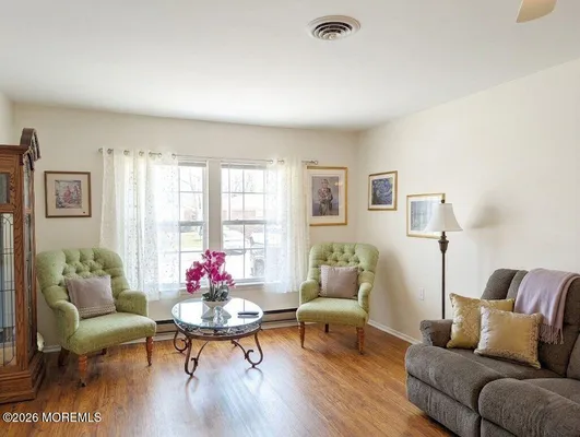 Property Slideshow image 3 of 12 | 29 moccasin dr, Whiting, NJ, 08759