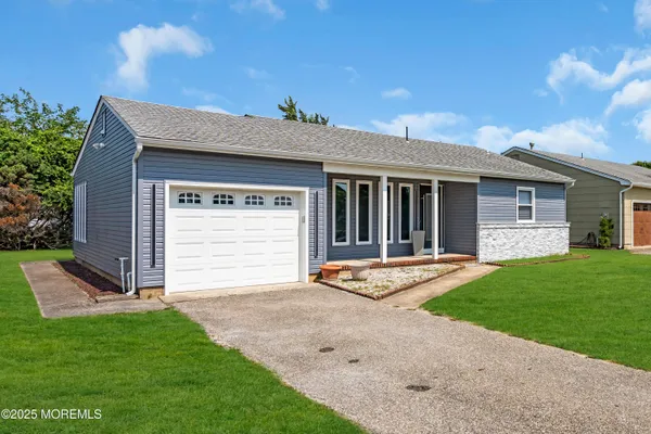 Property Slideshow image 3 of 38 | 16 whitmore dr, Toms River, NJ, 08757