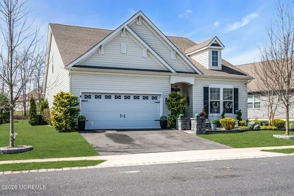 Property Slideshow image 3 of 50 | 54 woodchuck dr, Barnegat, NJ, 08005