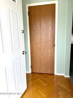 Property Slideshow image 3 of 20 | 4 rutland dr, Toms River, NJ, 08757