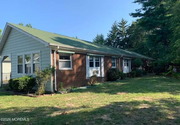 Property Slideshow image 2 of 15 | 66 yorktowne pkwy c, Whiting, NJ, 08759