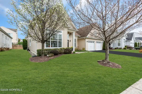 Property Slideshow image 2 of 52 | 124 masters dr, Monroe, NJ, 08831