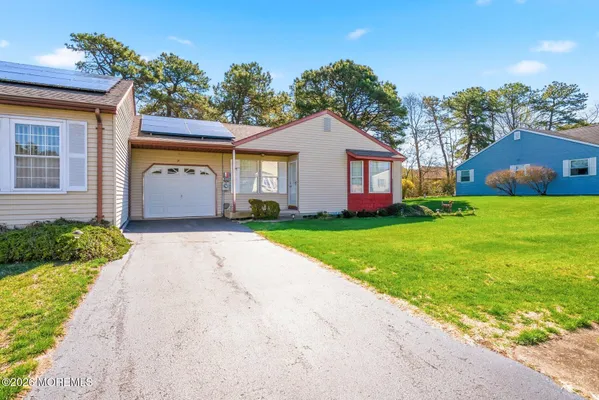 Property Slideshow image 3 of 26 | 7 c amherst rd 64, Manchester, NJ, 08759